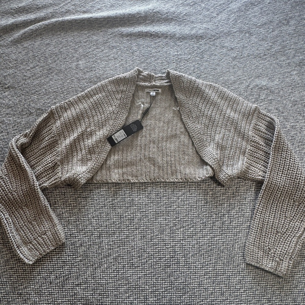 Fashion Nova Women Taupe Metallic Ribbed Knit Cropped Shrug Bolero Sweater M NWT